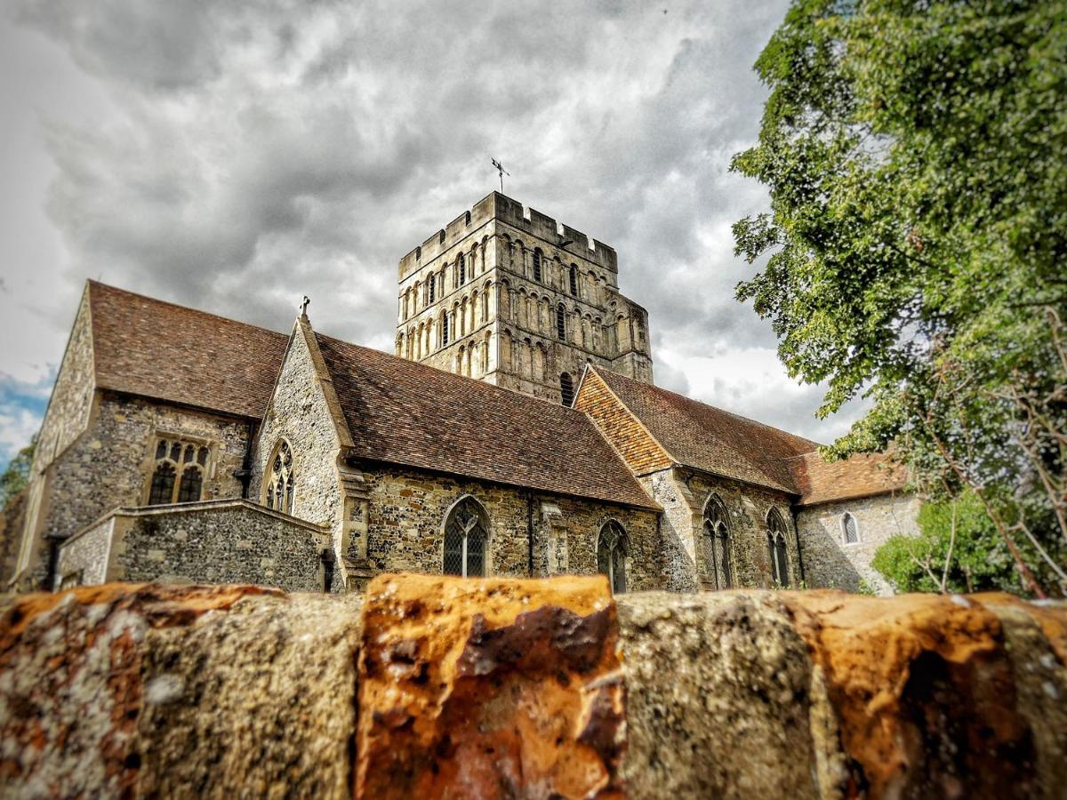 Tudor Cottage Sandwich Bagian luar foto